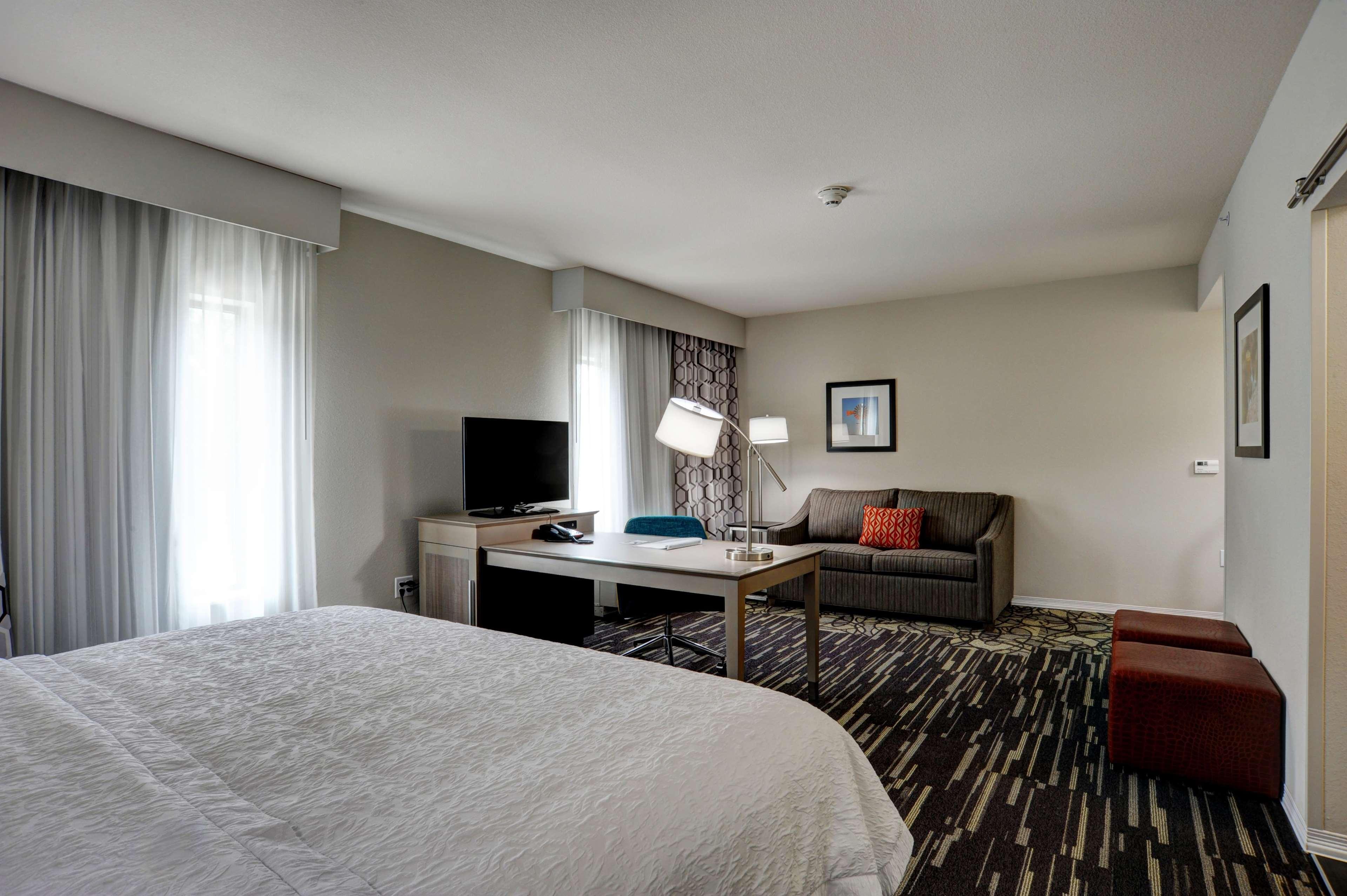 Hampton Inn & Suites Ардмор Экстерьер фото